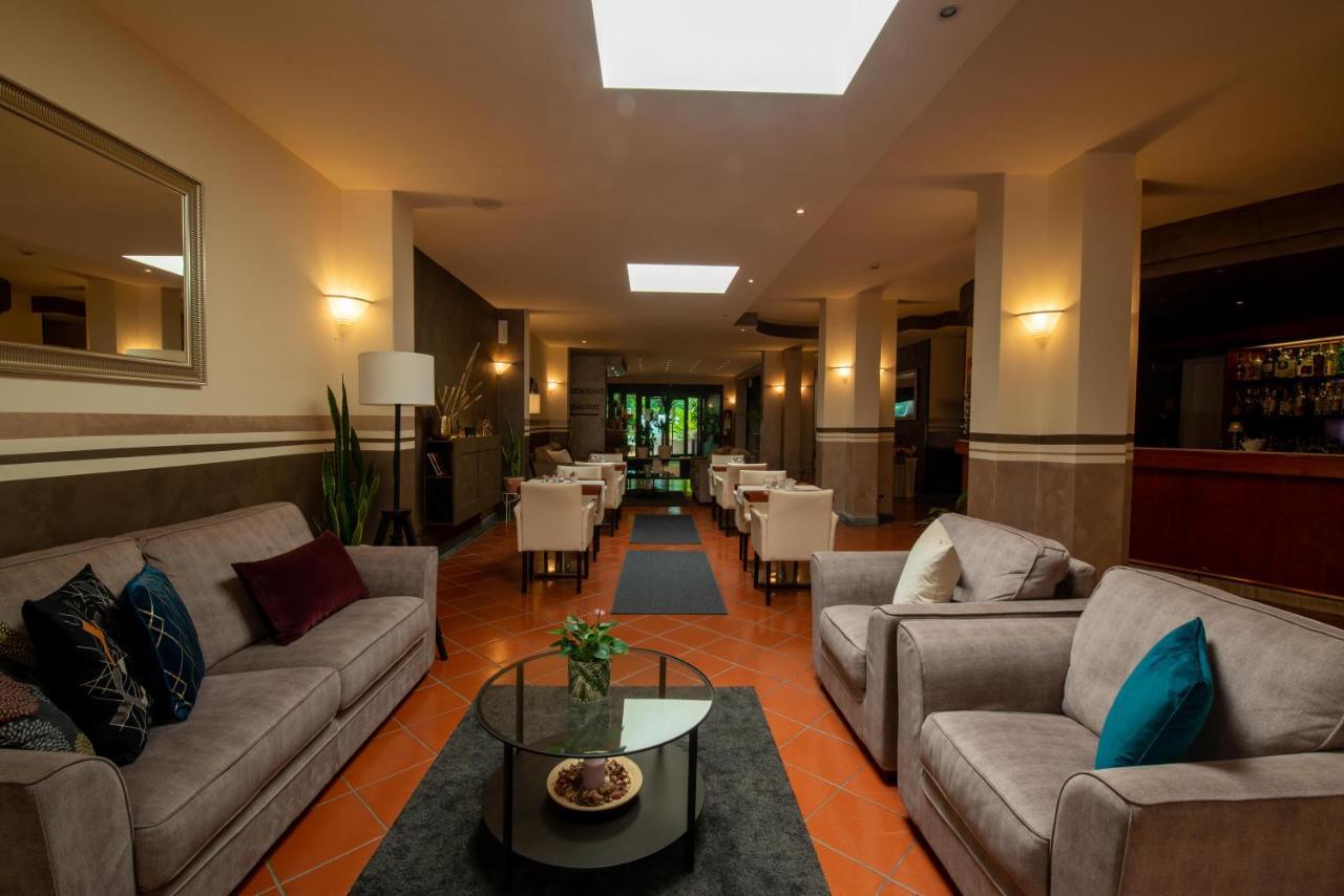 Hotel Carignano Lucca Esterno foto