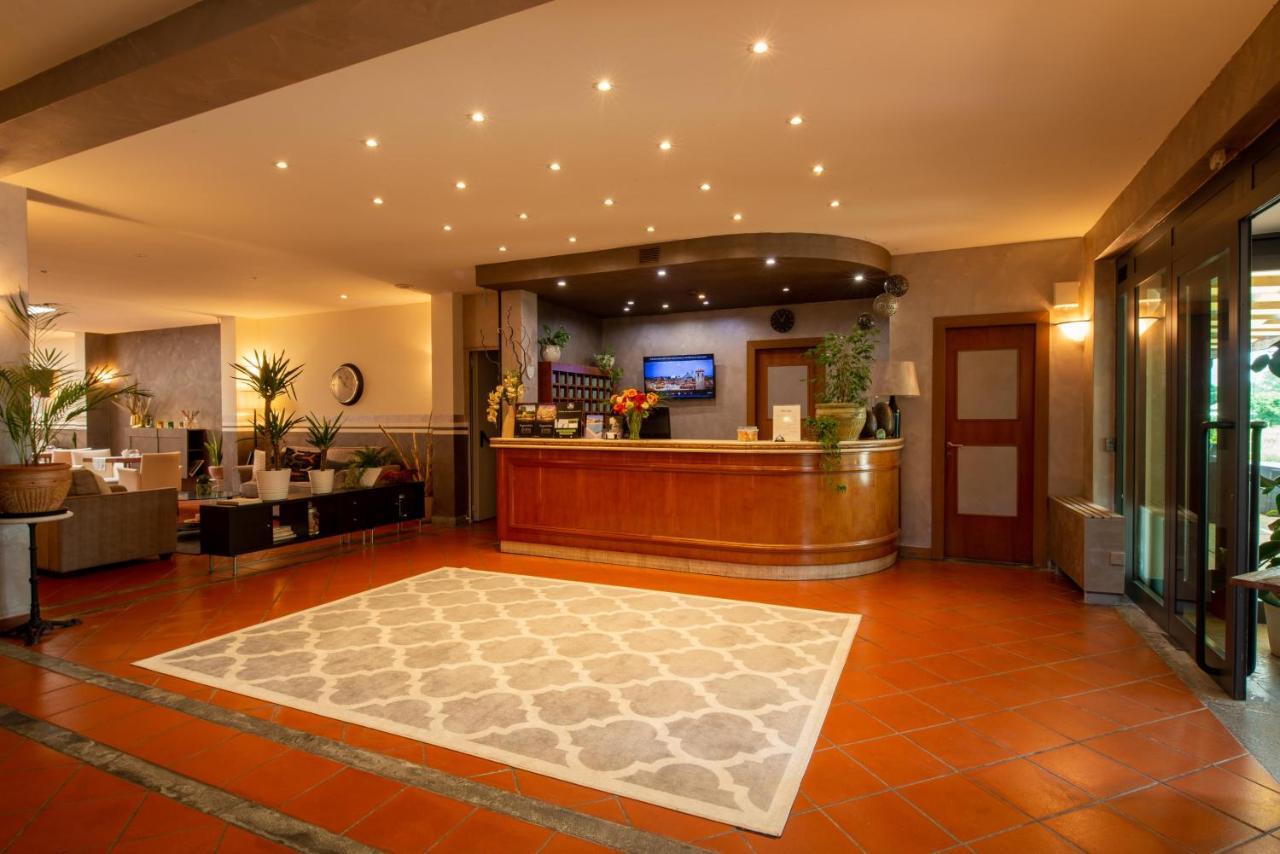 Hotel Carignano Lucca Esterno foto