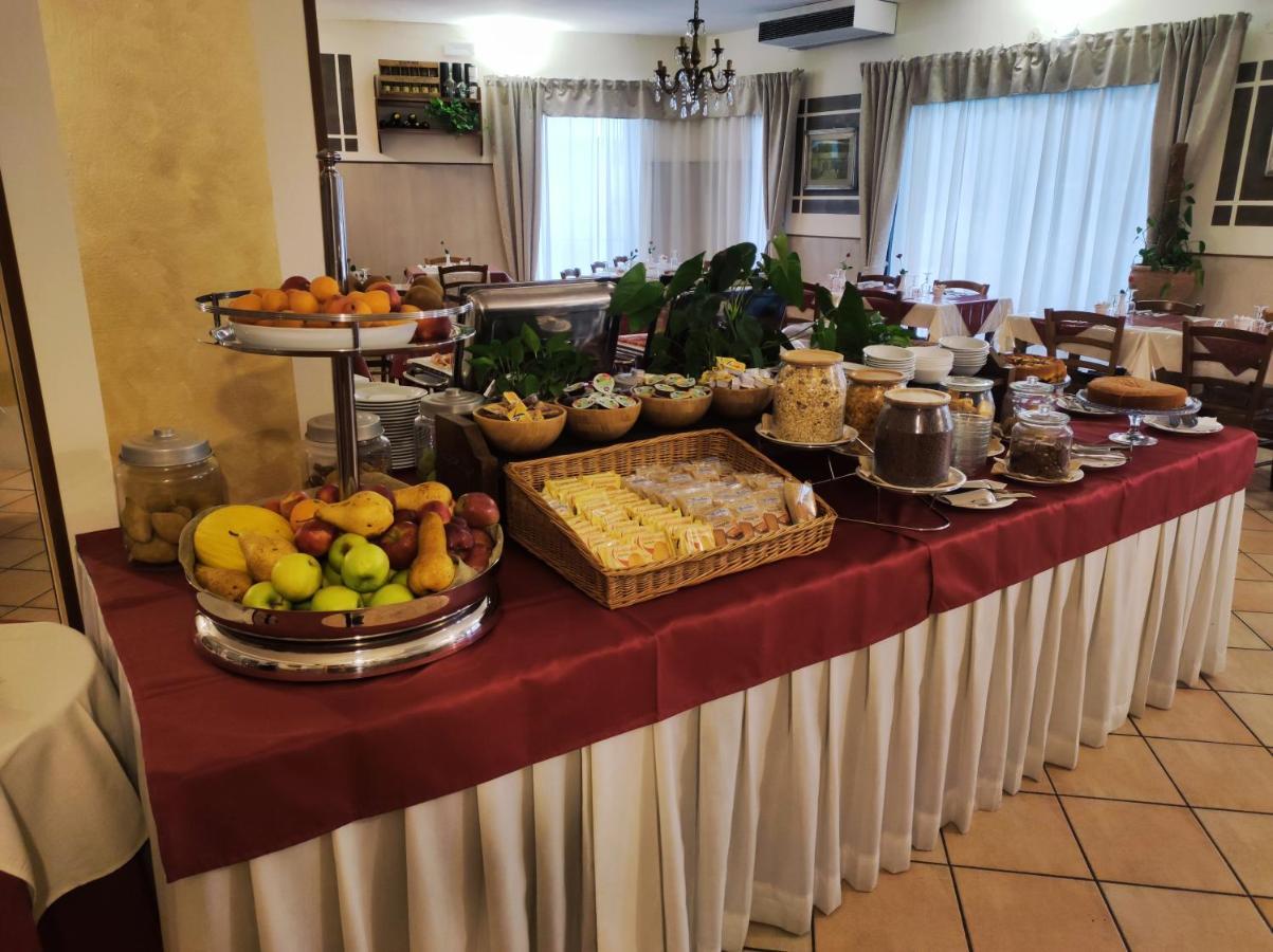 Hotel Carignano Lucca Esterno foto
