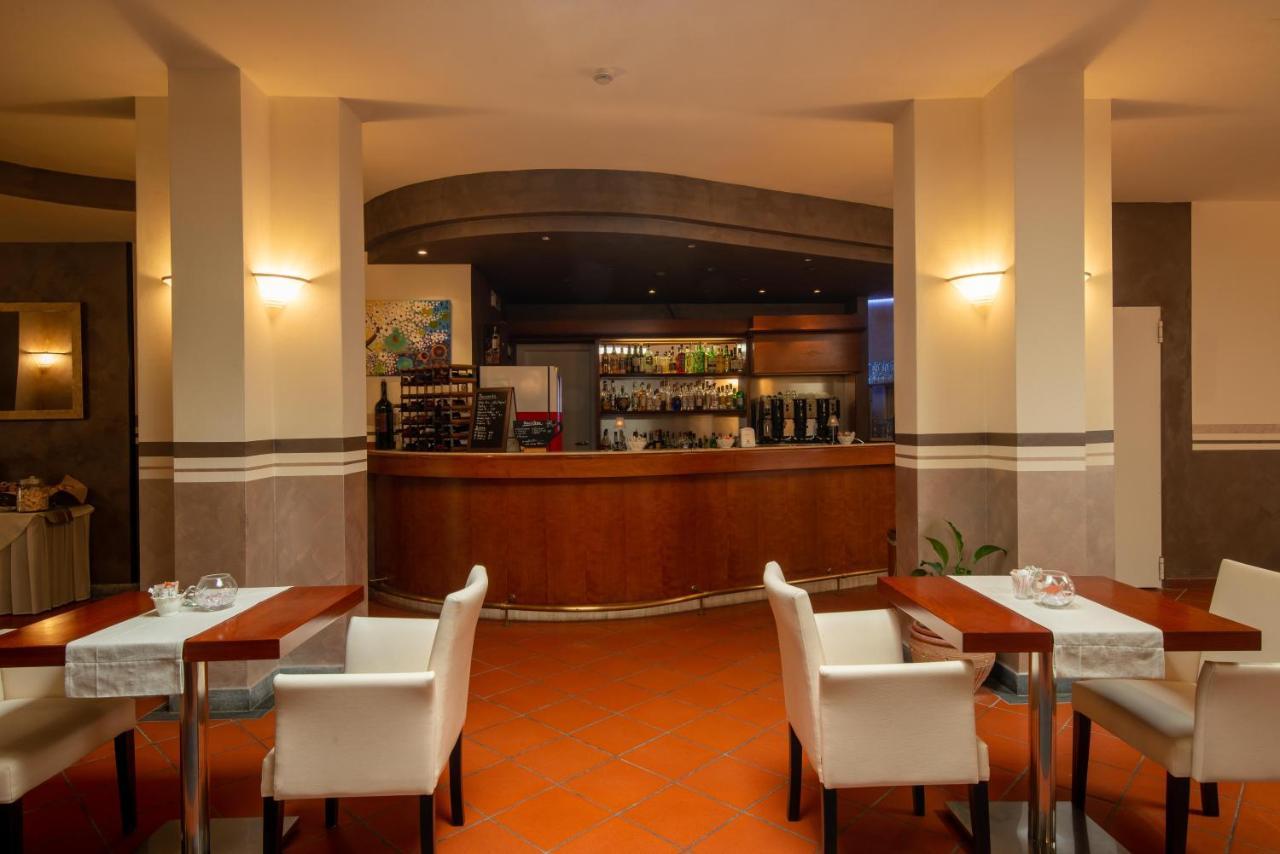 Hotel Carignano Lucca Esterno foto
