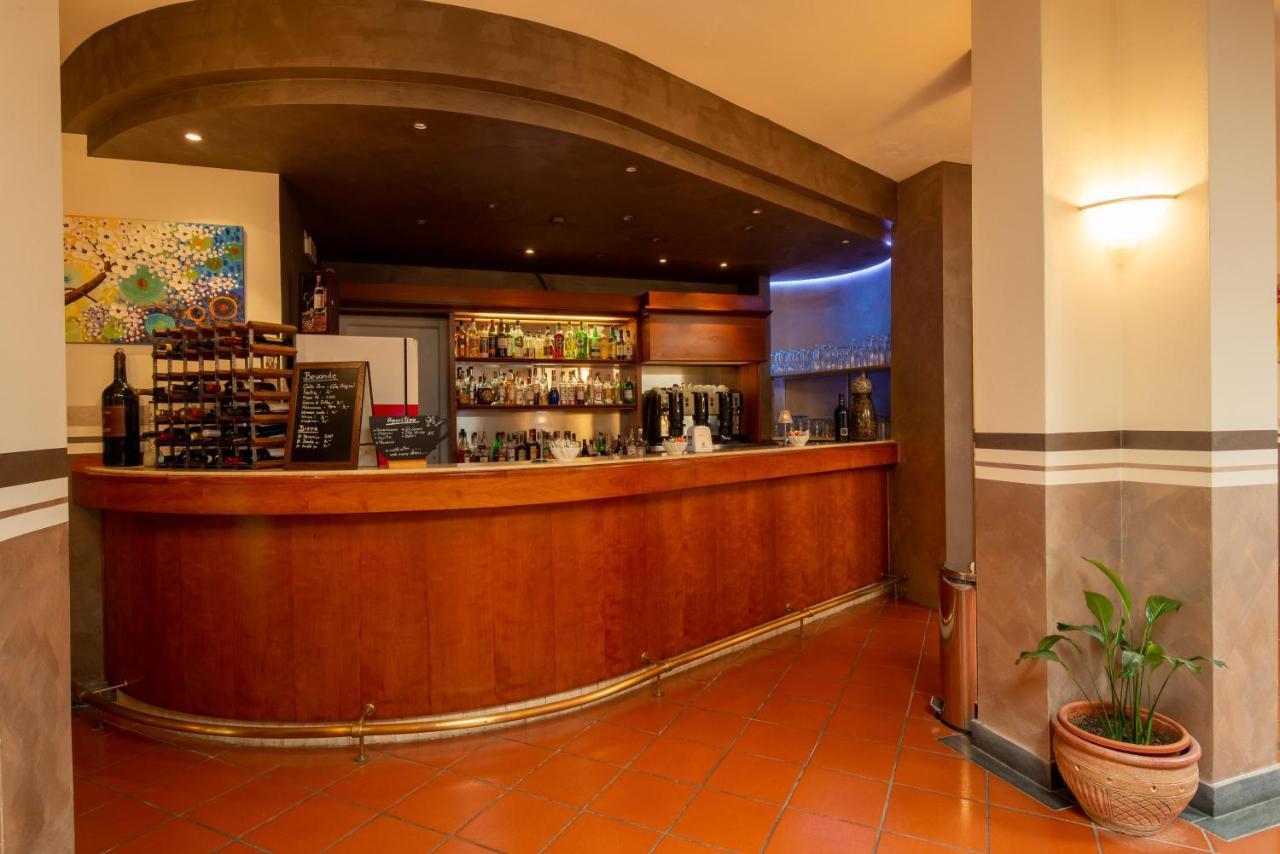 Hotel Carignano Lucca Esterno foto