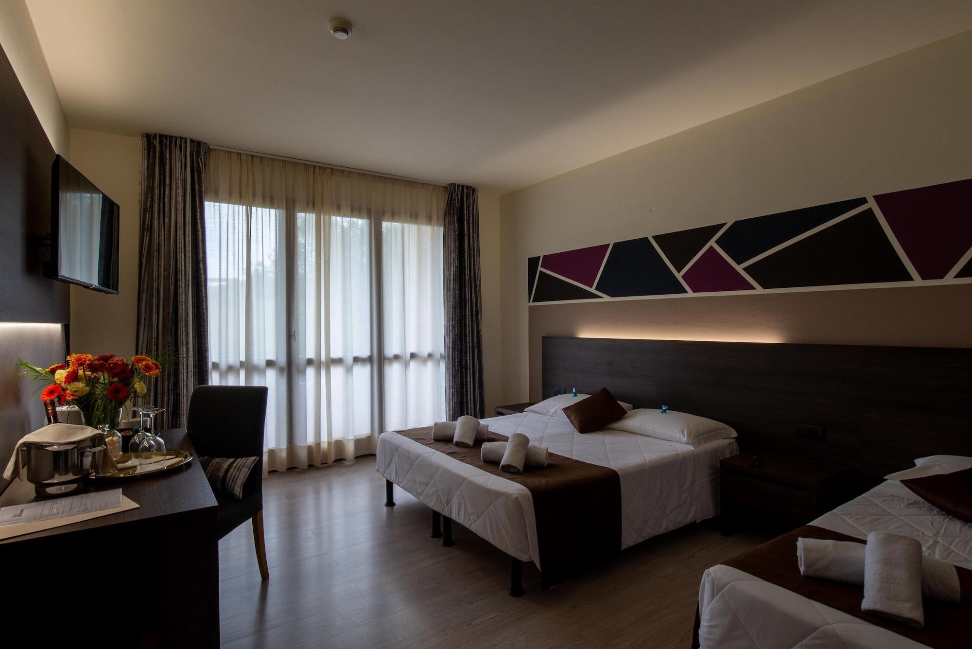 Hotel Carignano Lucca Esterno foto