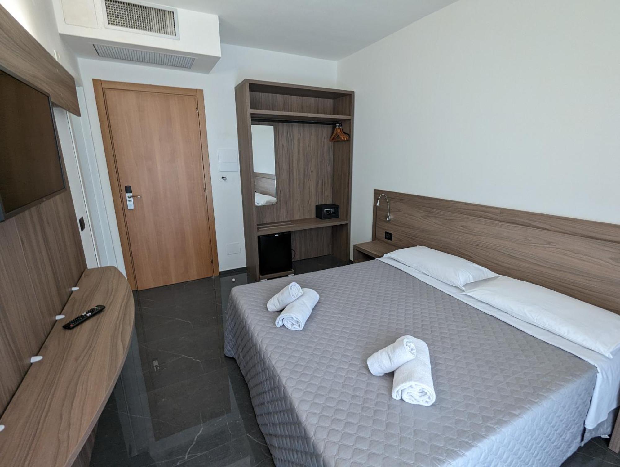 Hotel Carignano Lucca Esterno foto